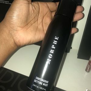 Morphe setting spray